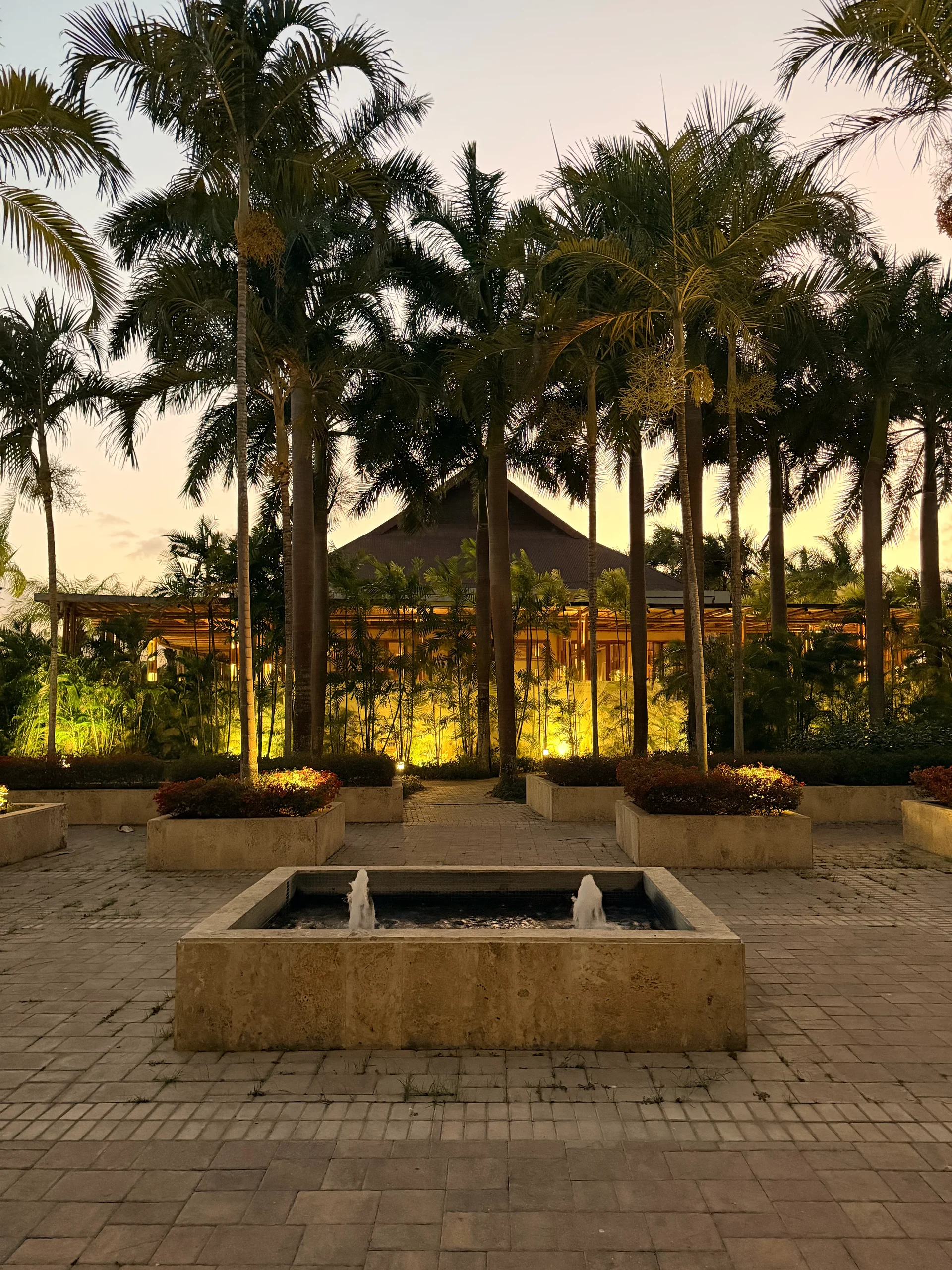 Farallón & Río Hato